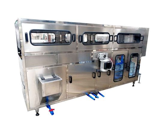 200BPH 5gallonのペットボトル ウォーターの充填機3in1のびんのRinserの注入口のふた締め機機械